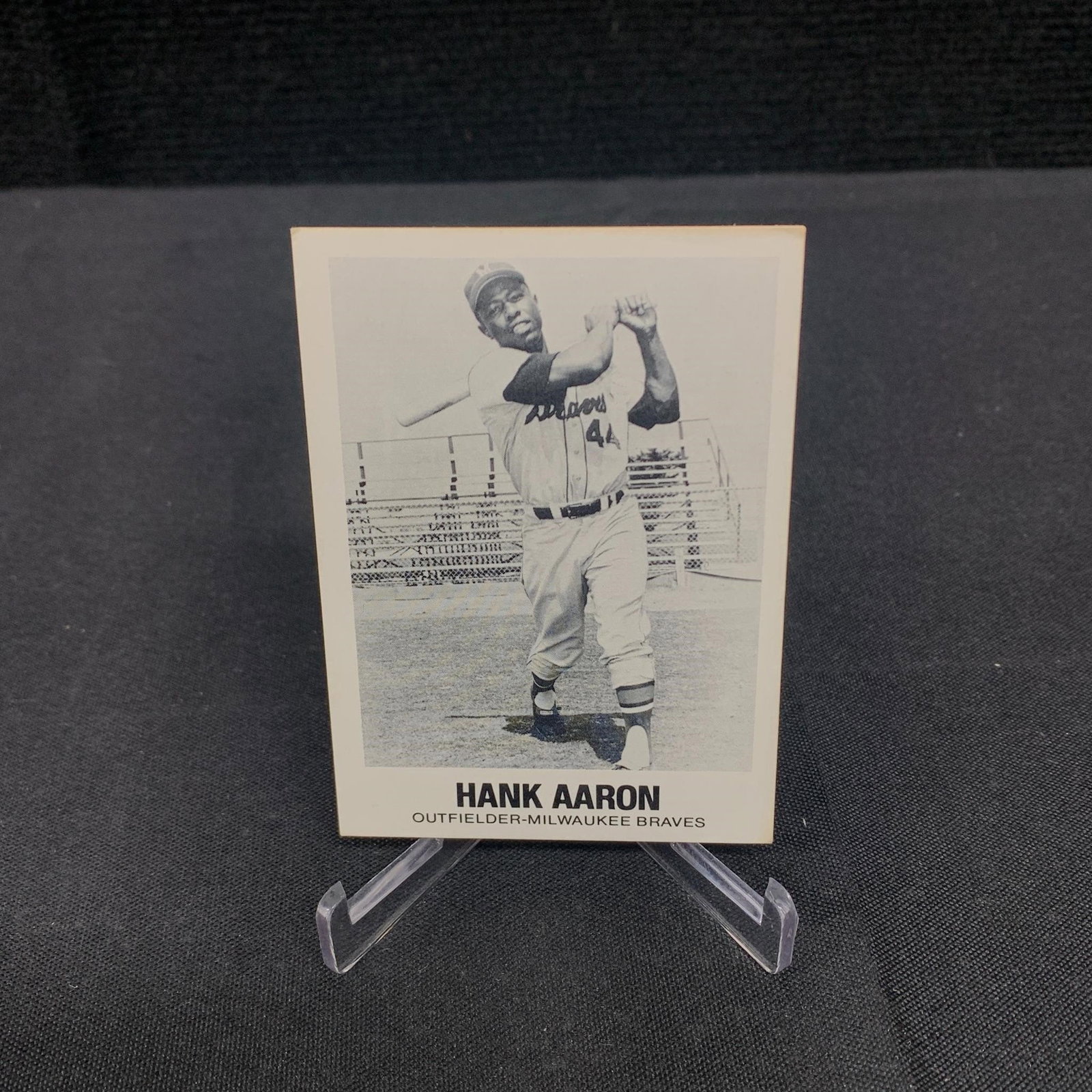Hank Aaron 1977 Baseball Card: Hank aaron #44 1977 TCMA Baseball card. We are a veteran owned company. Please look at the pictures carefully to determine what you believe the condition of collectible is. We are currently accepting 