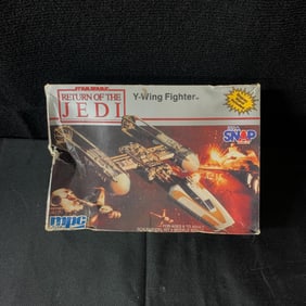 Star Wars Y-Wing Fighter Model 1975