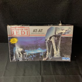 1983 Model Star Wars AT-AT Kit