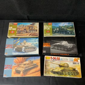 Lot of Model Tank Kits