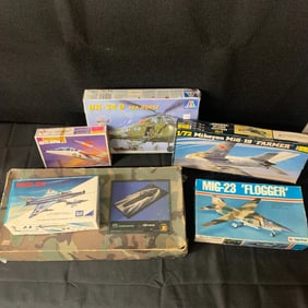 Large lot of Model Plane Kits