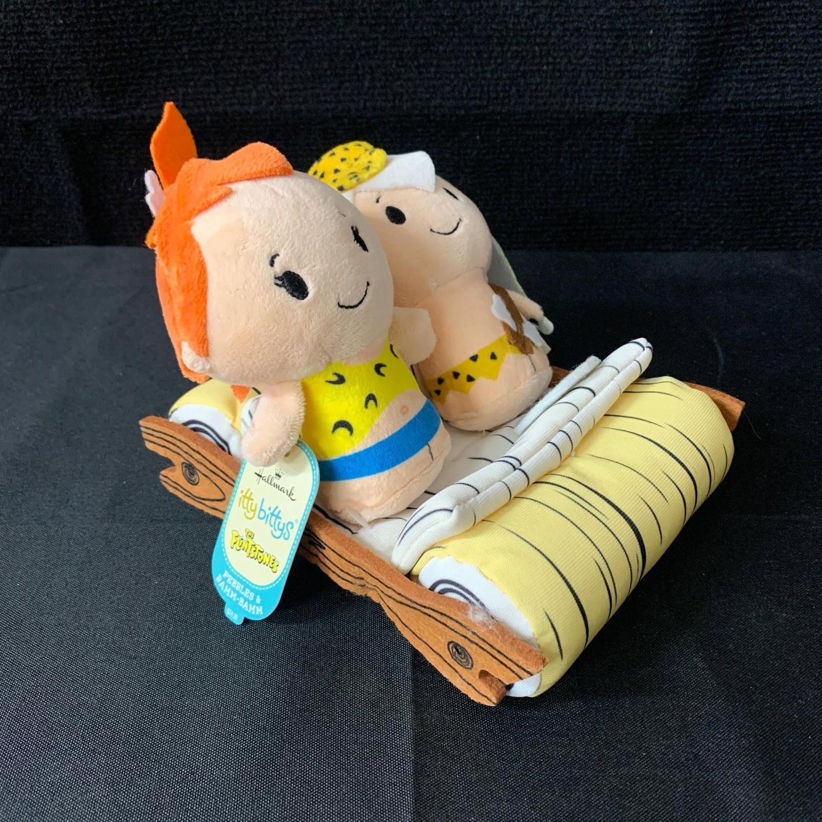 Flinstones Ittybitty Plush: We are a veteran owned company. Please look at the pictures carefully to determine what you believe the condition of collectible is. We are currently accepting consignments. Email us a aeronhouse1994@