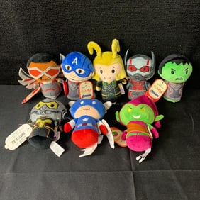 MArvel Ittybittys Cpt America, Loki