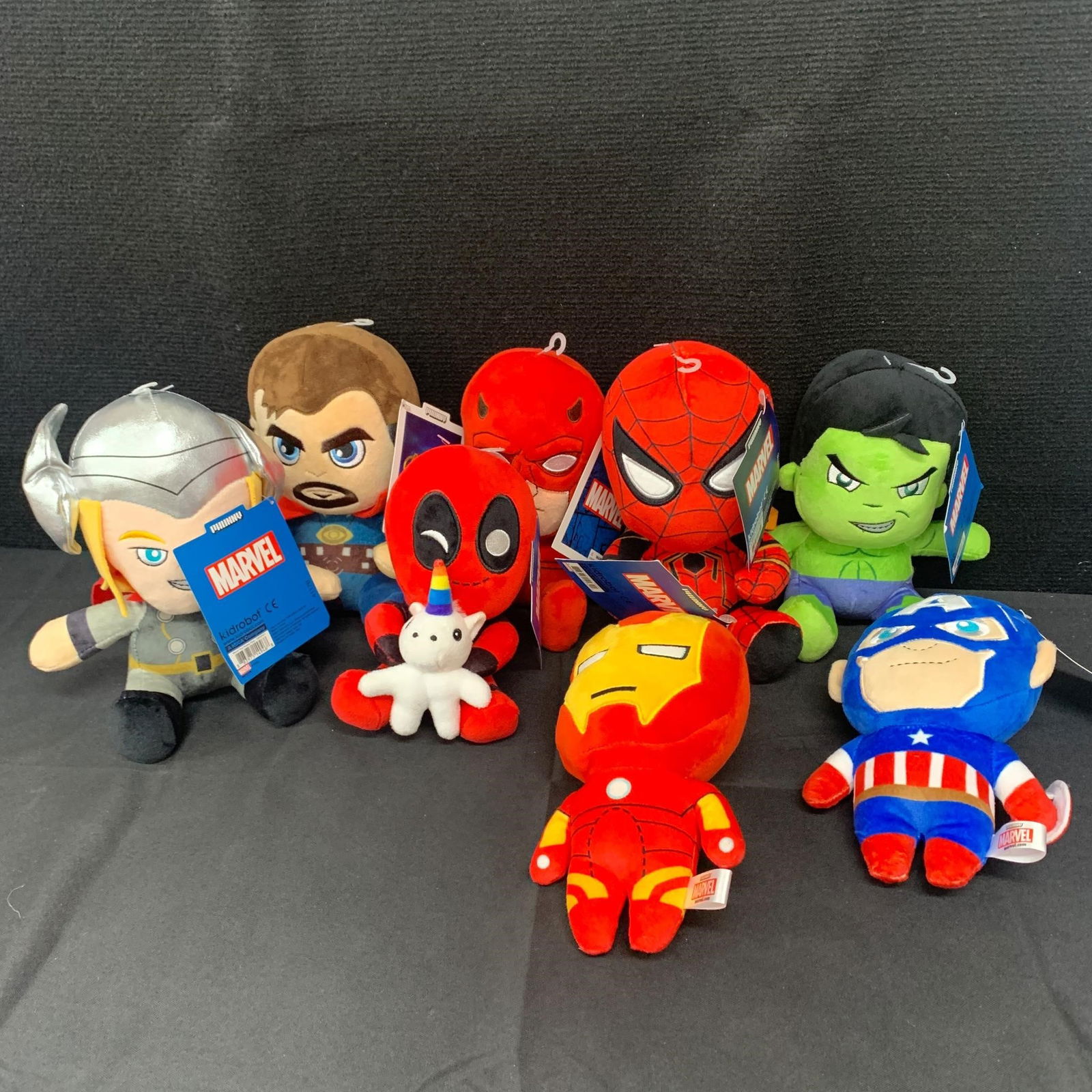 Marvel Plush toy collection, Deadpool (1 of 1)