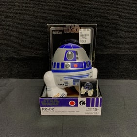 R2-D2 Plush and Pin NIB
