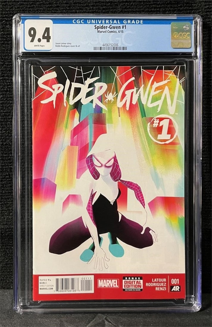 Spider-Gwen 1 CGC 9.4 Marvel 1st Series Comic (1 of 1)