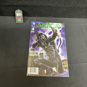 Arrow 1 CW Variant Cover RARE Newsstnad Edition
