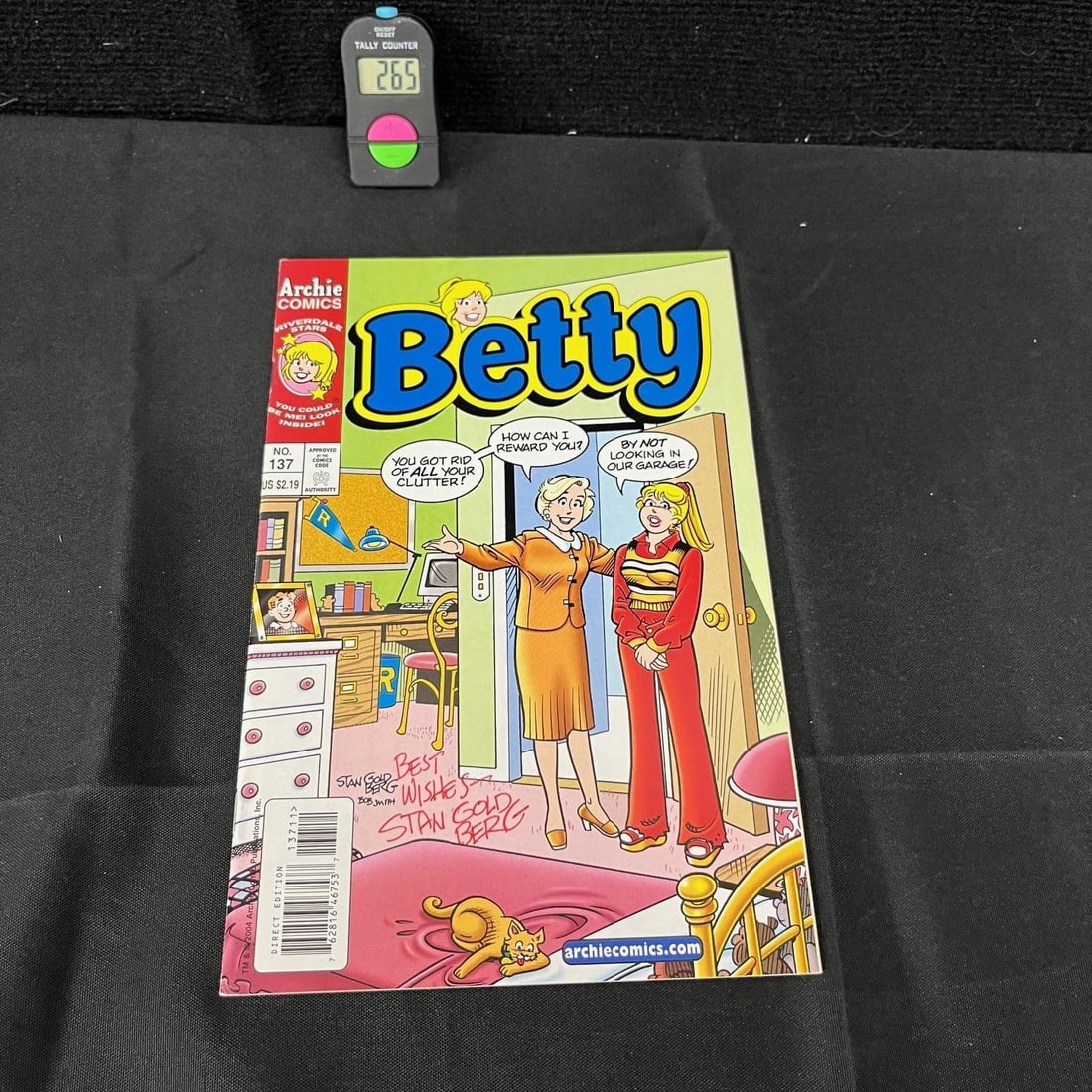 Betty 137 Signed by Stan Goldberg Comic (1 of 2)