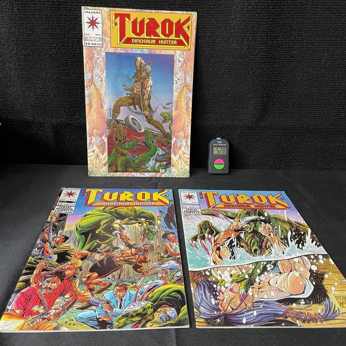 Turok Dinosaur Hunter Valiant Comics (1 of 2)
