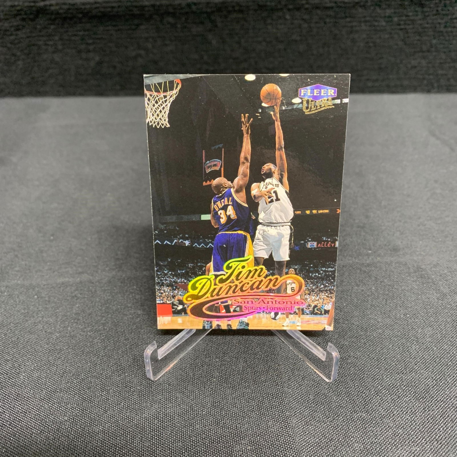 Tim Duncan 1999 Fleer Rookie (1 of 2)