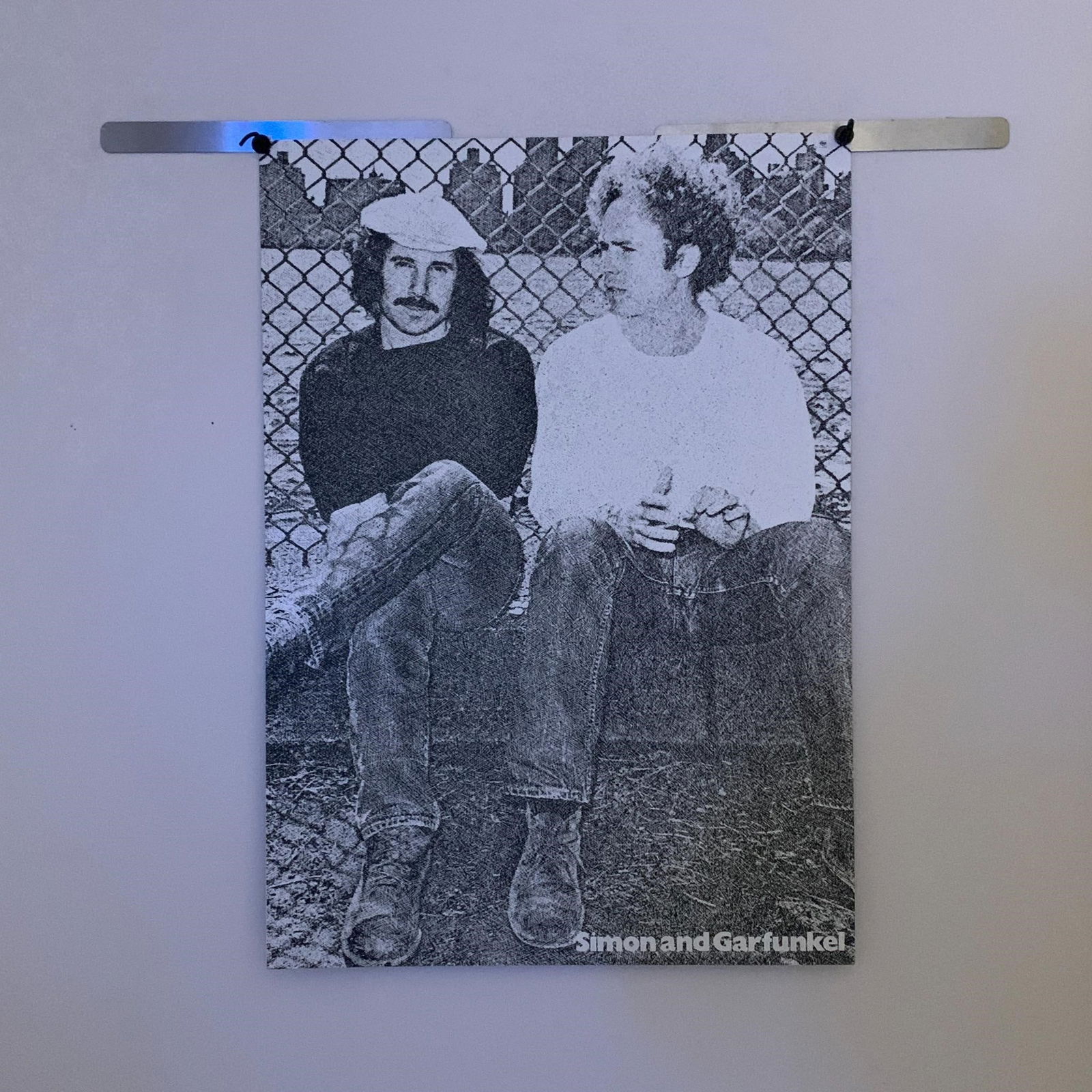 Simon and Grfunkel Band Poster: We are a veteran owned company. Please look at the pictures carefully to determine what you believe the condition of collectible is. We are currently accepting consignments. Email us a aeronhouse1994@