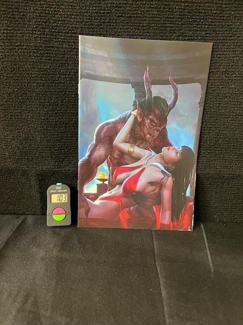 Vampirella vs. Superpowers 3 Virgin Variant Cover (1 of 2)