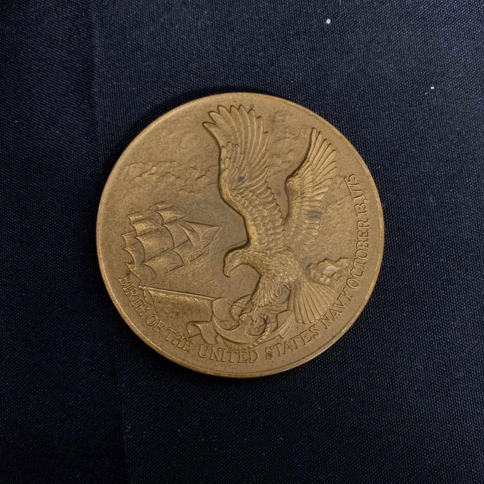 United States Navy Bicentennial Bronze Medallion (1 of 2)