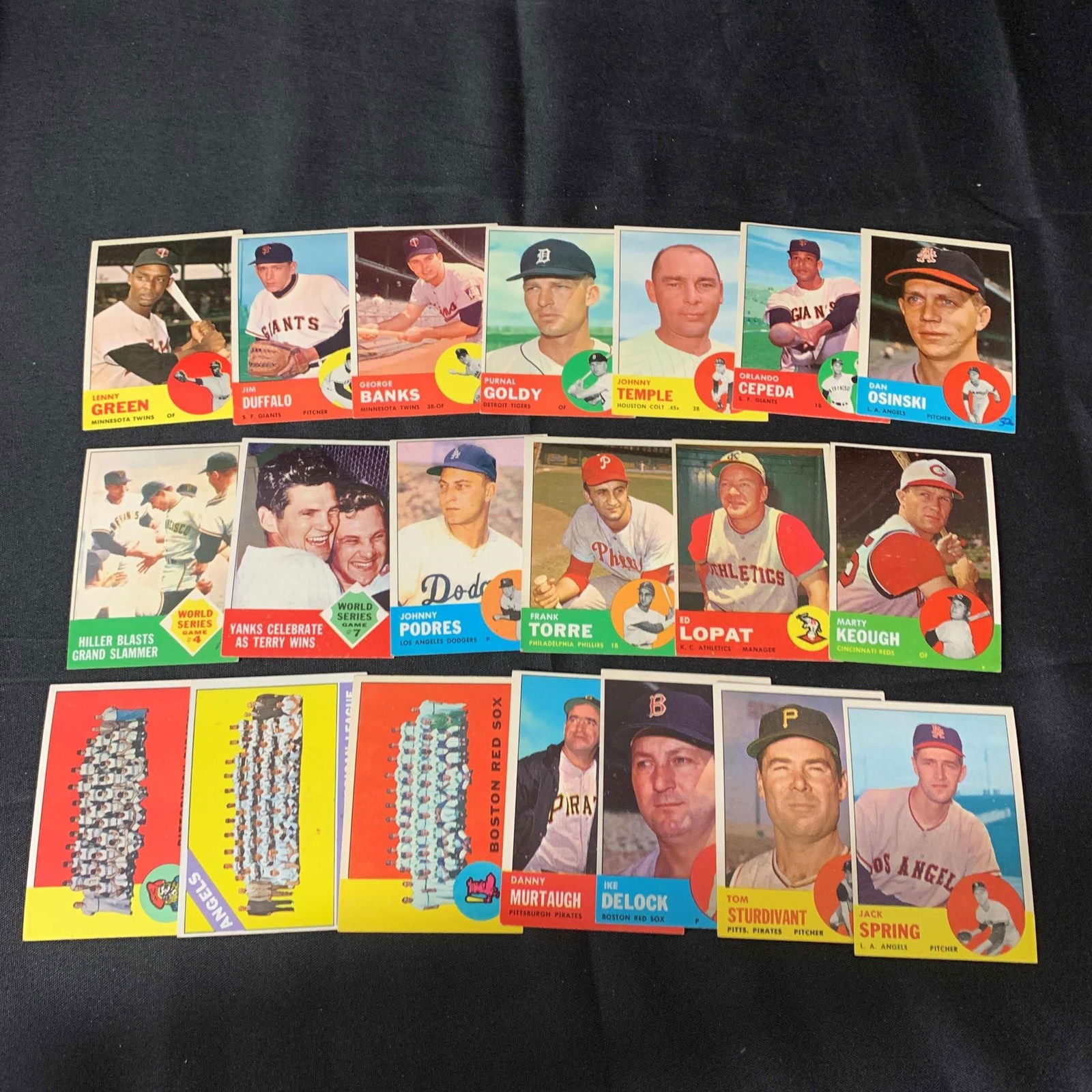 1963 Topps Baseball Card Lot (1 of 2)