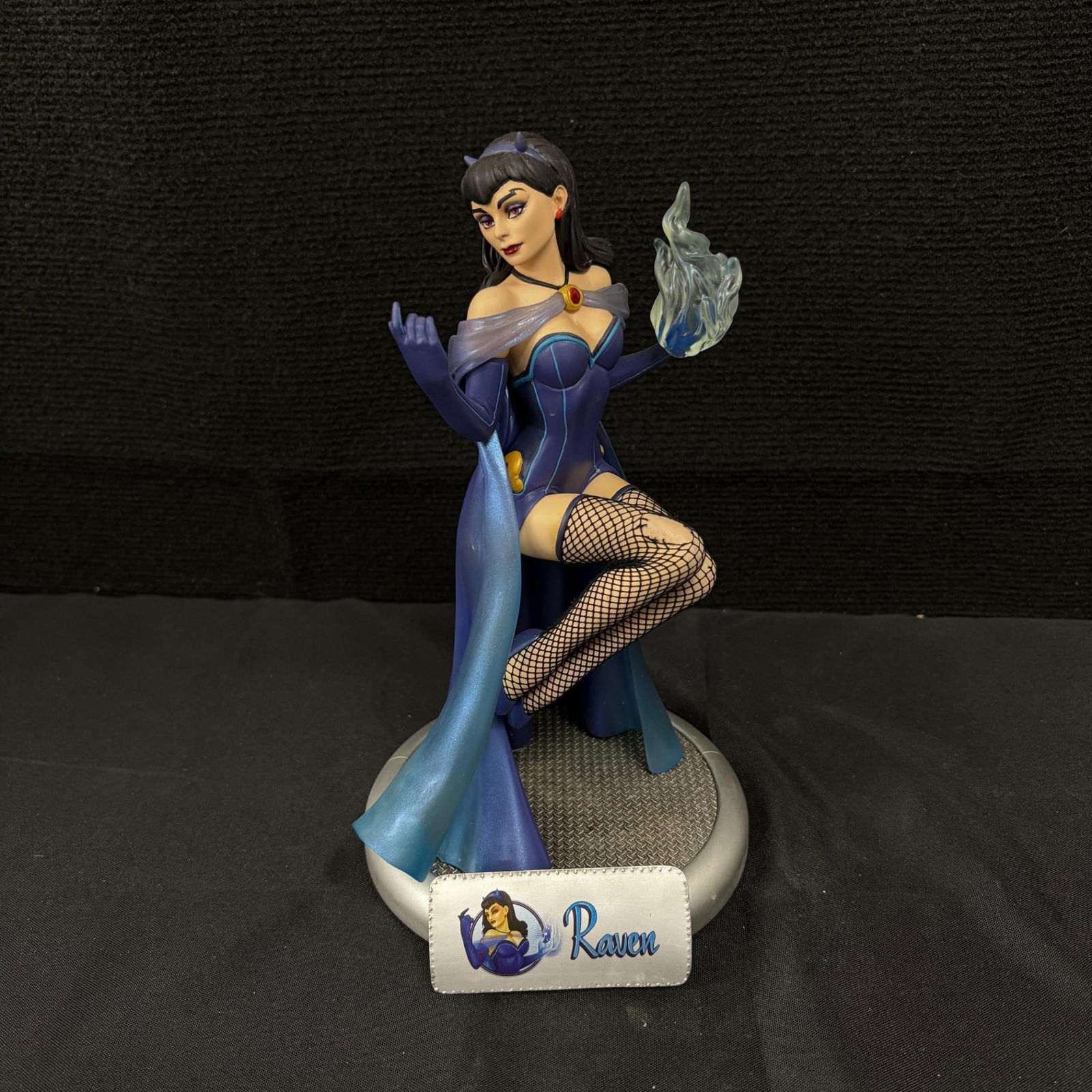 DC Collectibles Bombshells Raven Statue Lim Ed (1 of 4)