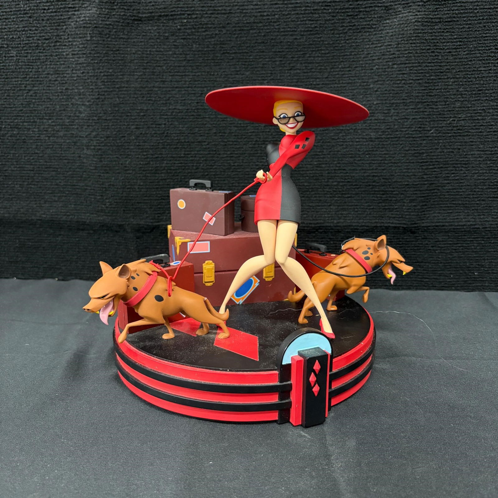 Harley Quinn Diamond Select Lim Ed Statue, Cartoon (1 of 4)