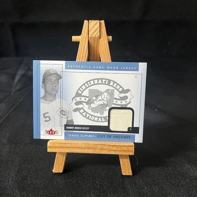Johnny Bench Game Used Jersey Baseball Card (1 of 2)