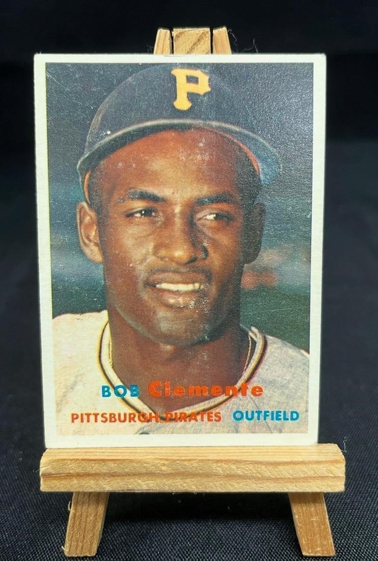 Roberto Clemente 57 Topps Baseball Card #76 (1 of 2)