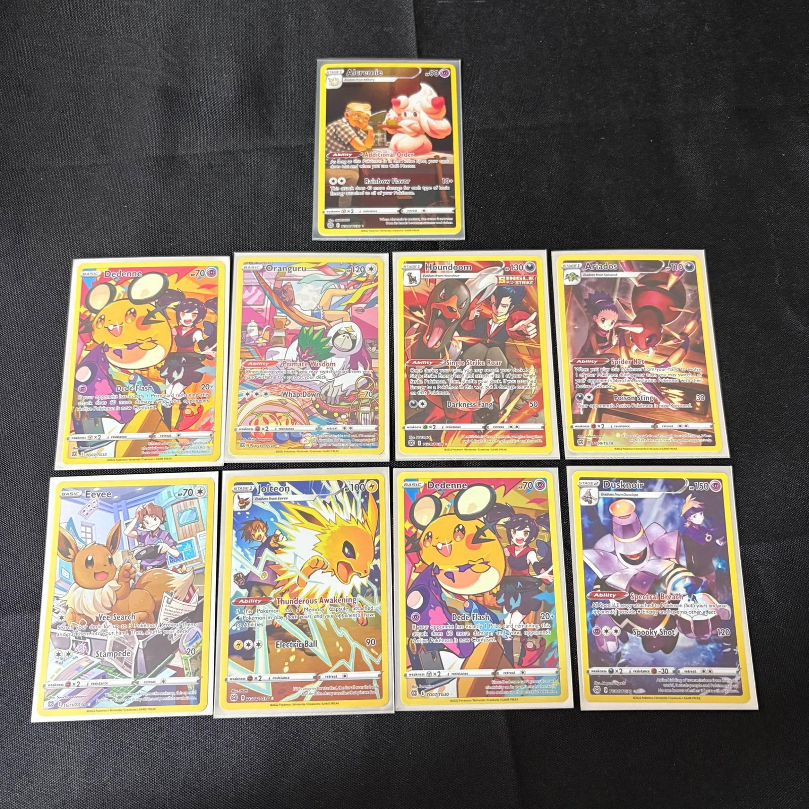 Brilliant Stars Trainer Gallery Pokemon Cards (1 of 2)