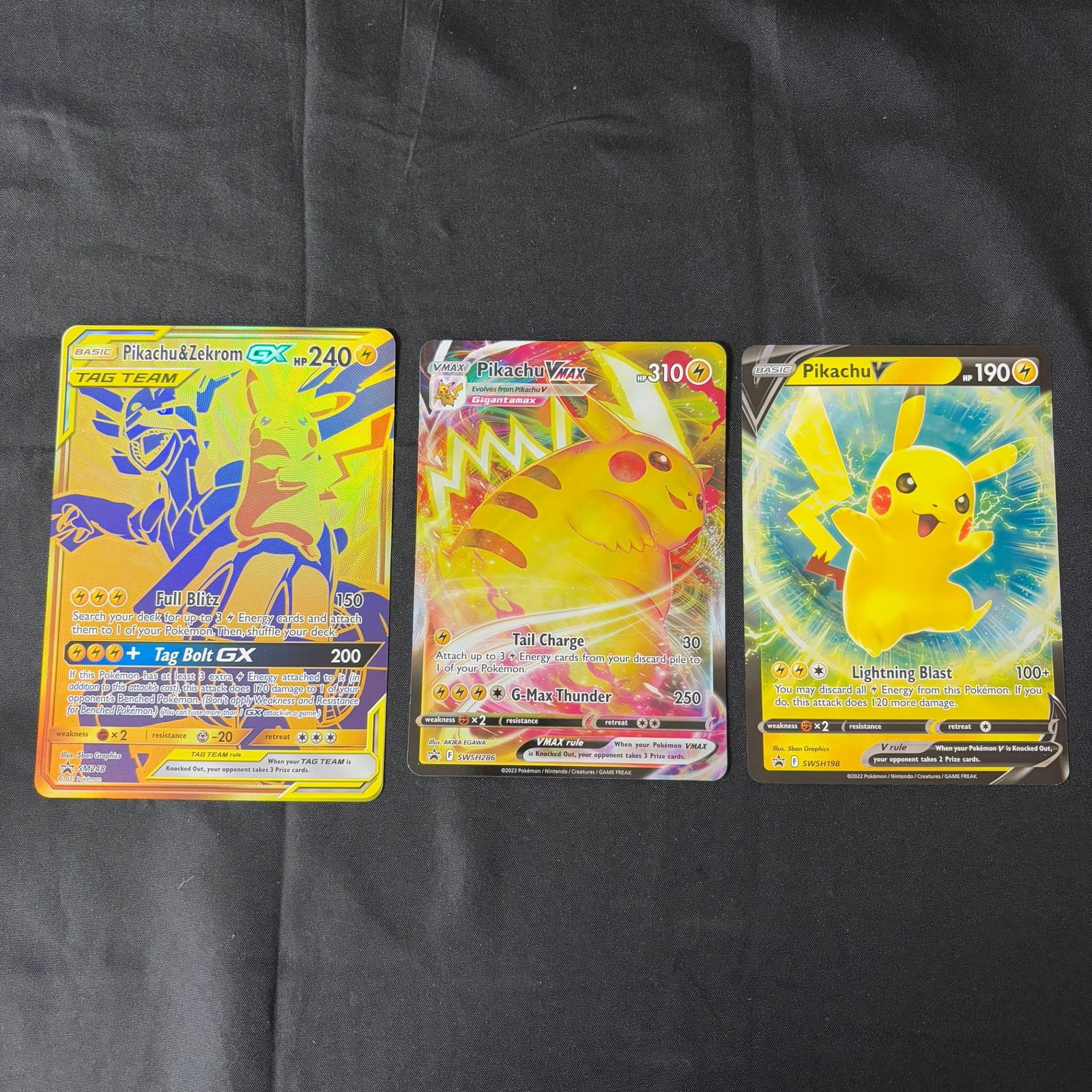 Jumbo Pikachu Pokemon Card lot (1 of 2)