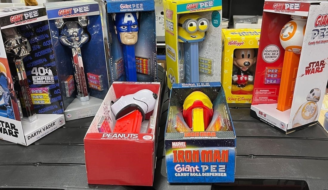 Group of Large PEZ Dispensers LE NIB Marvel SW +: New in Box, Limited Edition Large, 18 inch tall Pez Dispensers featuring Star Wars, Marvel, and Disney. Great for the collector or Reseller! Please look at photos carefully. All sales are final. Item