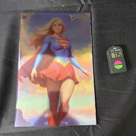 Supergirl Special Foil Variant Cover Comic