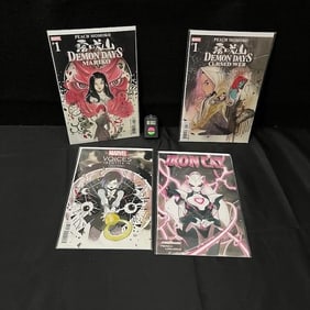 Peach Momoko Comic Lot w/Demon Days +