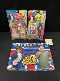 Austin Powers NIB Action Figure w/Backgammon Set