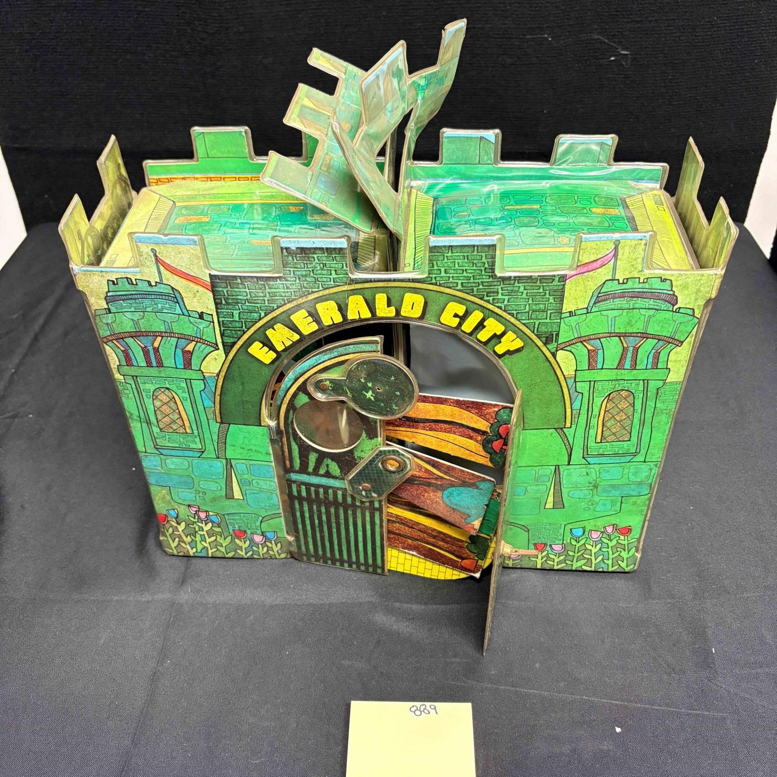 Vintage Wizard of Oz Emerald City Play Set (1 of 2)