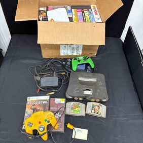 Vintage Nintendo Game System w/Misc Video Games