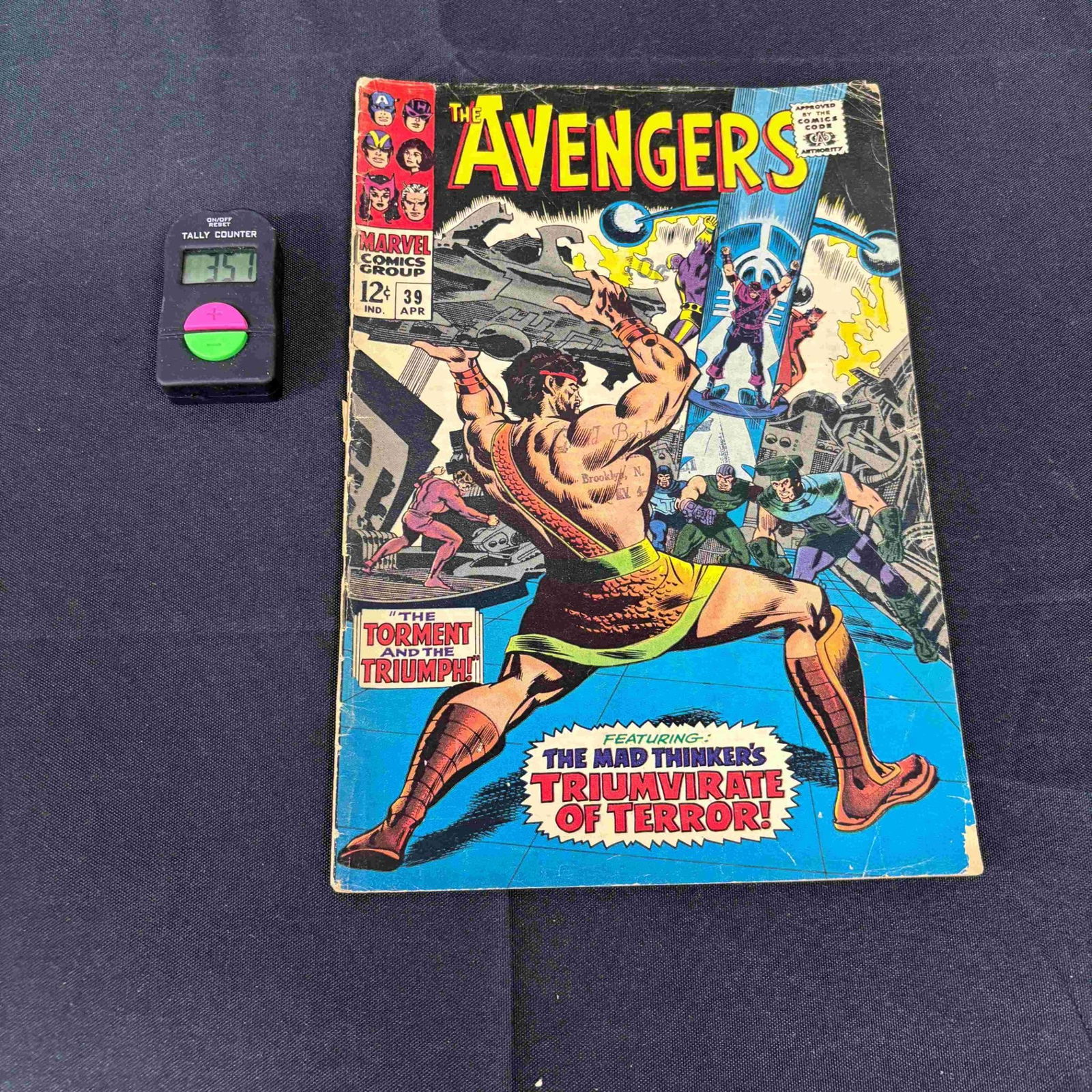 Avengers 39 Marvel Silver Age Comic Book (1 of 2)