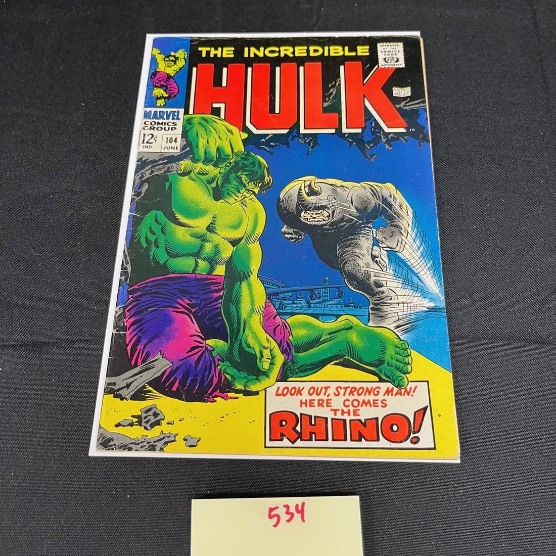 Hulk 104 vs Rino Marvel Silver Age (1 of 2)