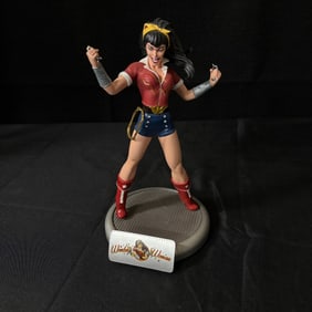 DC Bombshells Wonder Woman Statue #/5200