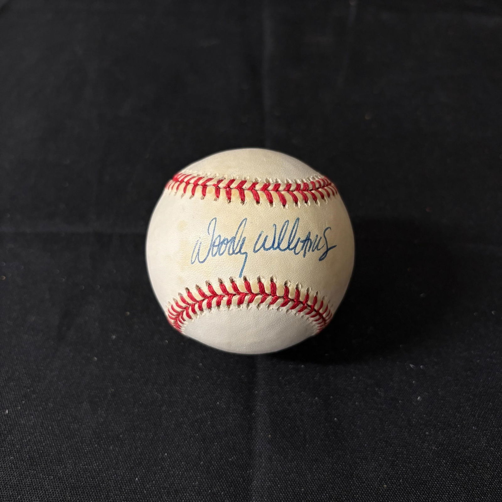 Woody Williams Signed ONL Baseball: This item does not come with a COA. Please look at photos carefully. All sales are final. Items sold as is. We offer virtual and in person previews of any lots up until auction day. By placing a bid y