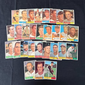 1961 Topps Baseball Card Lot