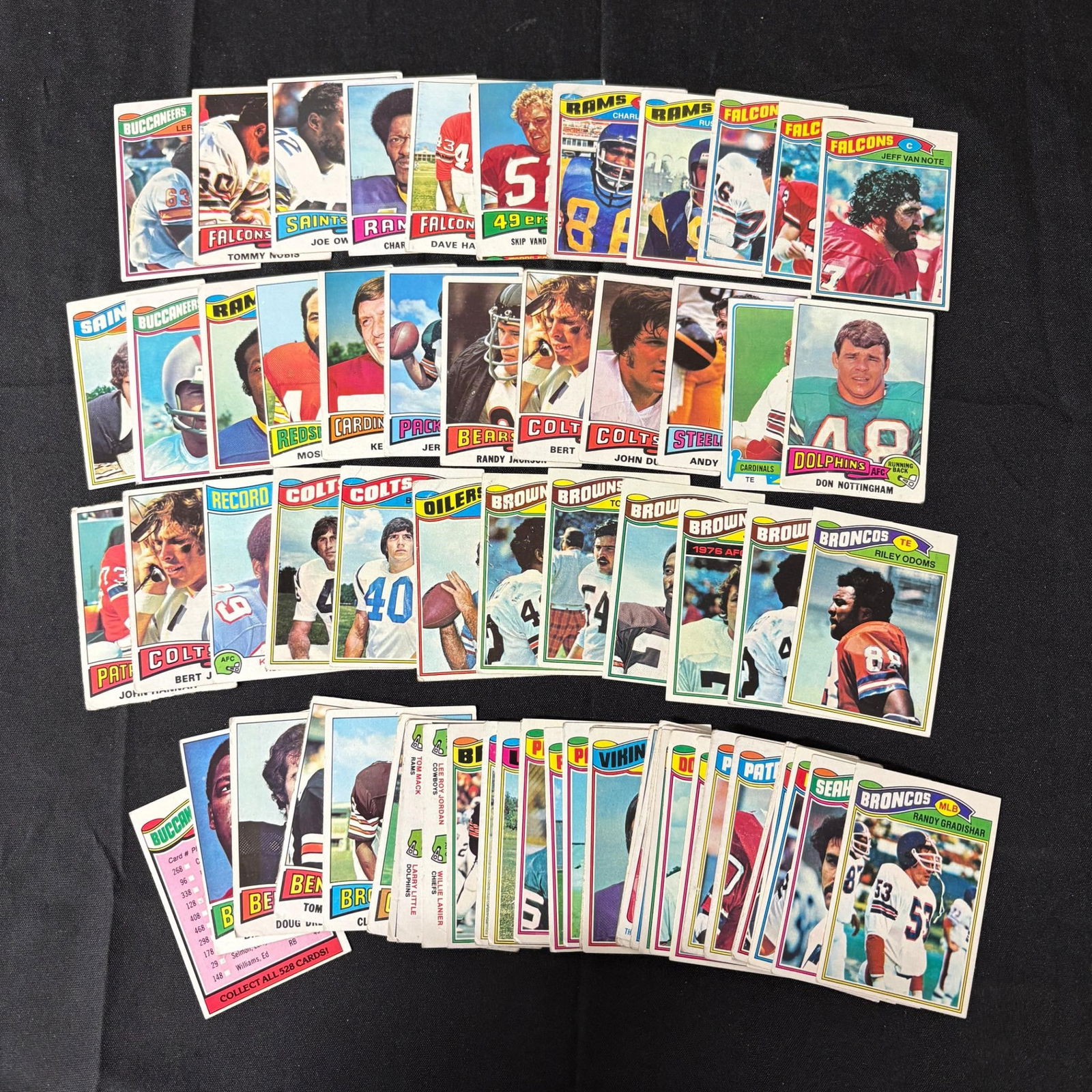 1975, 1977 Topps Football Card Lot (1 of 2)