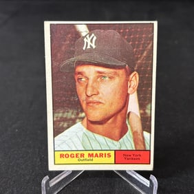 Roger Maris 1961 Topps Baseball Card #2