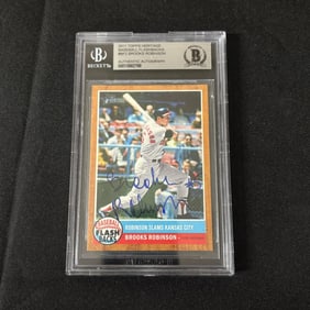 Brooks Robinson Autograph Beckett Authentic