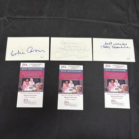 JSA COA Signature, Leslie Caron ++