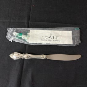 Towle Queen Elizabeth Series Sterling Silver Knife