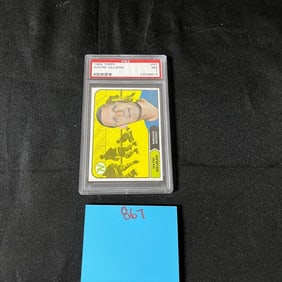 Wayne Hillman 1968 Topps Hockey PSA 7