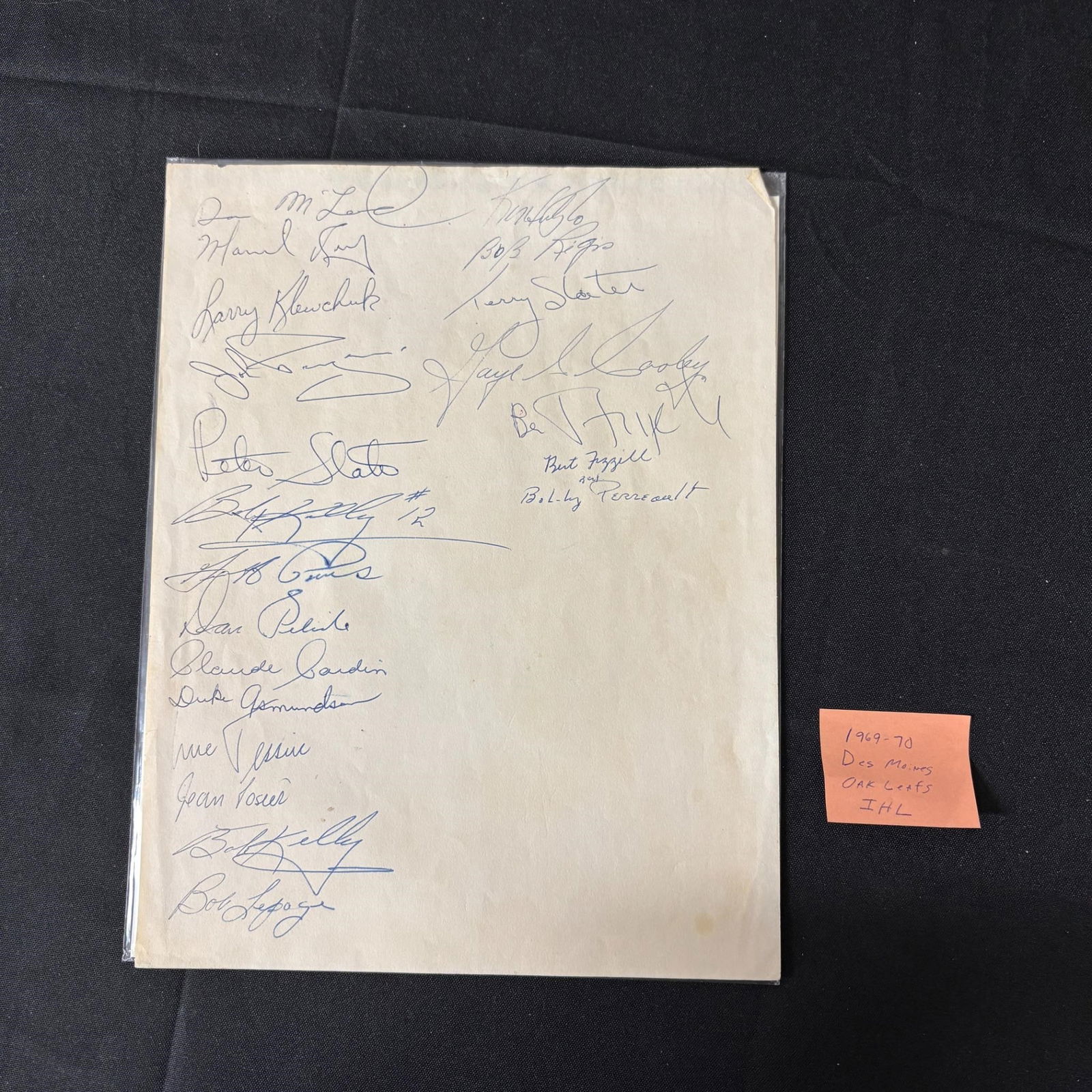 1969-70 Des Moines Oak Leafs Hockey Team Autos: Please look at photos carefully. All sales are final. Items sold as is. We offer virtual and in person previews of any lots up until auction day. By placing a bid you agree to allow us to charge the c
