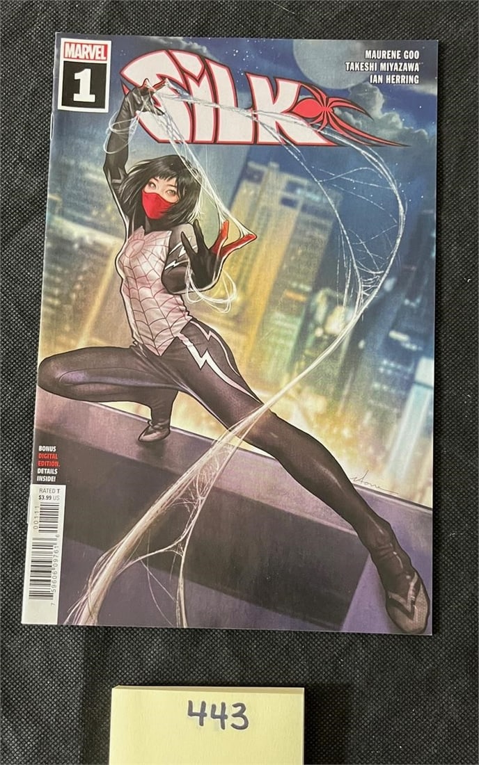 Silk 1 Marvel Modern Age 1st Series Comic Book (1 of 2)