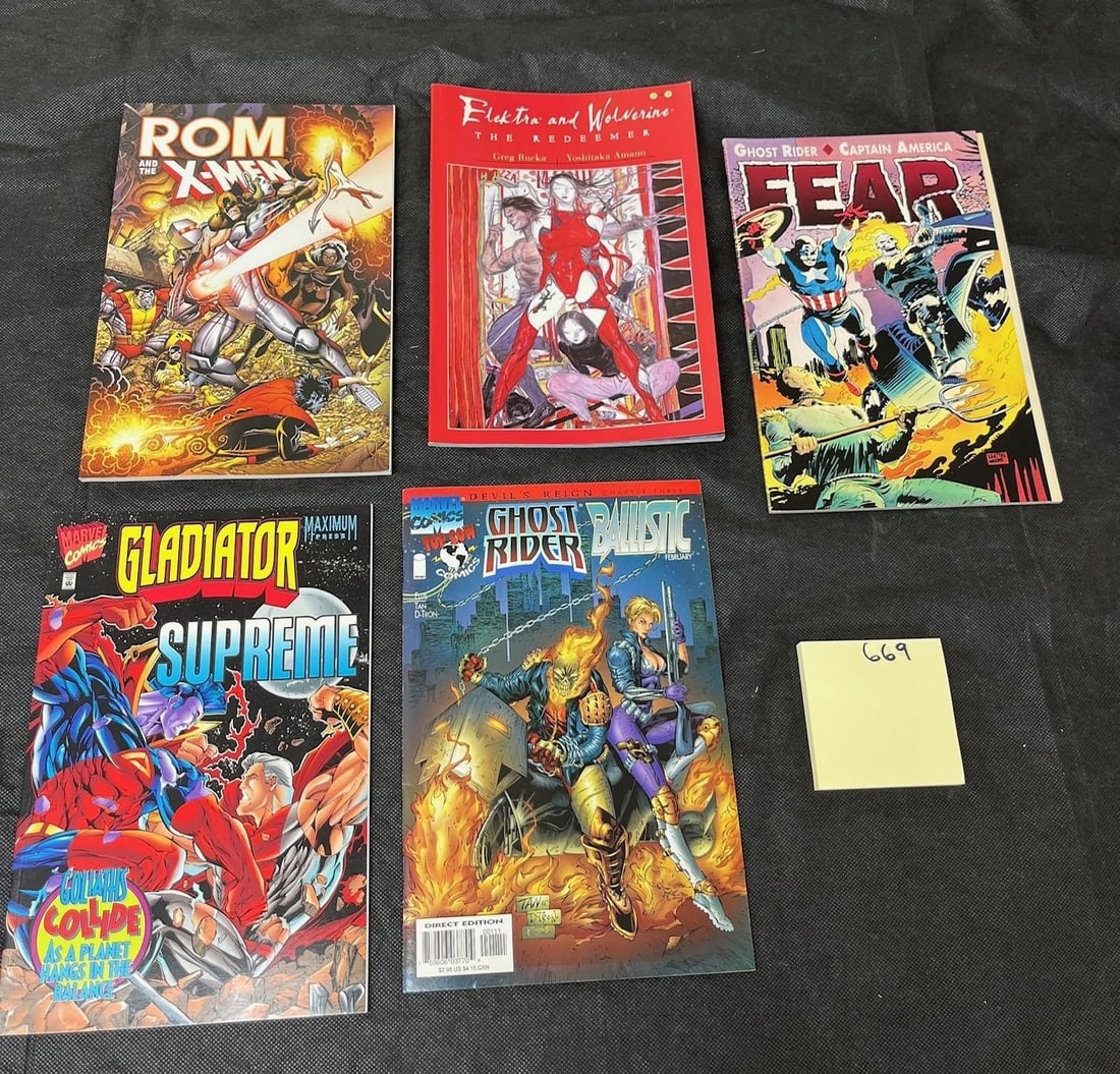 Marvel TPB Comic Lot (1 of 1)