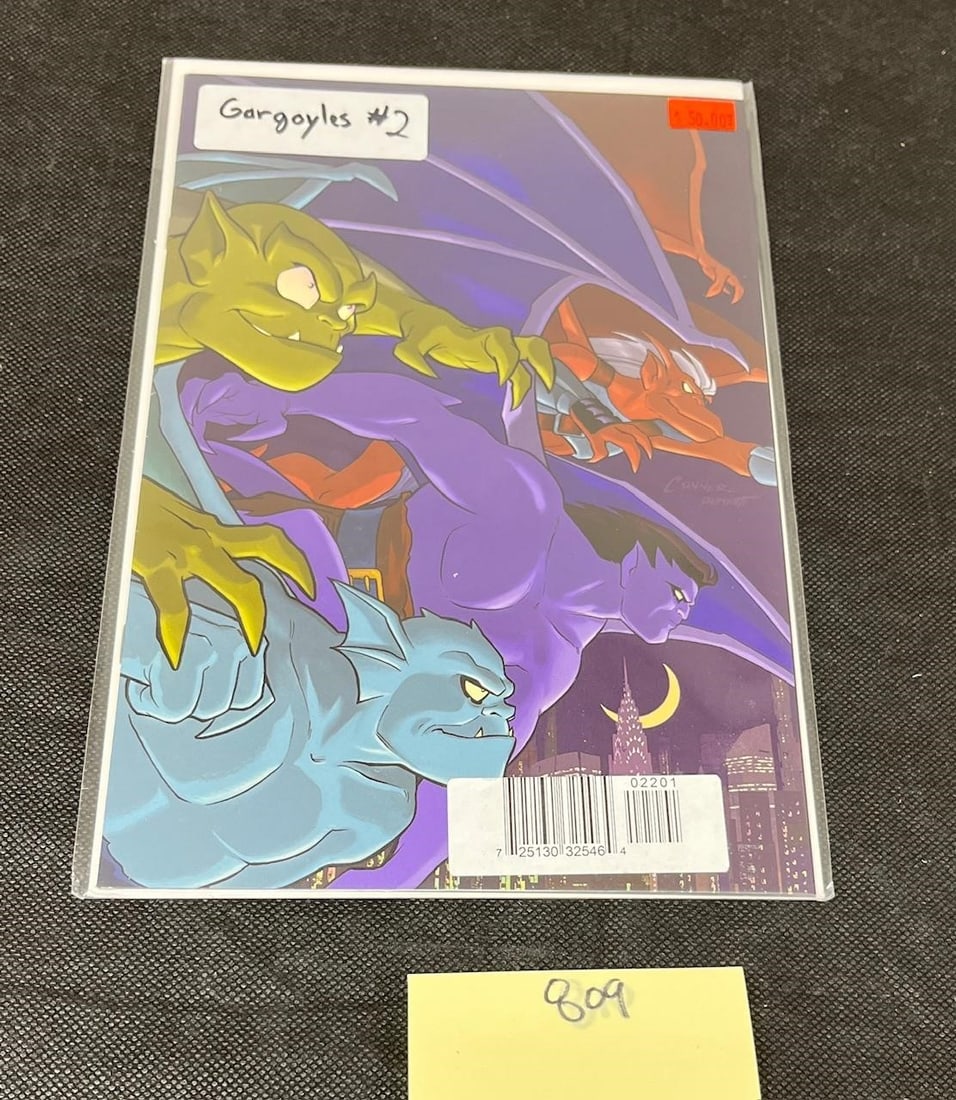Gargoyles 1 Dynamic Forces Virgin RI Cover Variant (1 of 2)