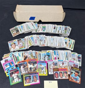 600 ct box mix of 1970's Topps Baseball Cards