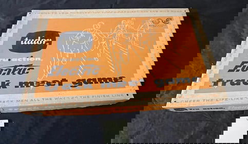 Vintage Tudor Electric Track Meet Board Game