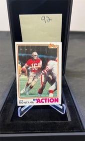 1982 Topps Joe Montana Football Card