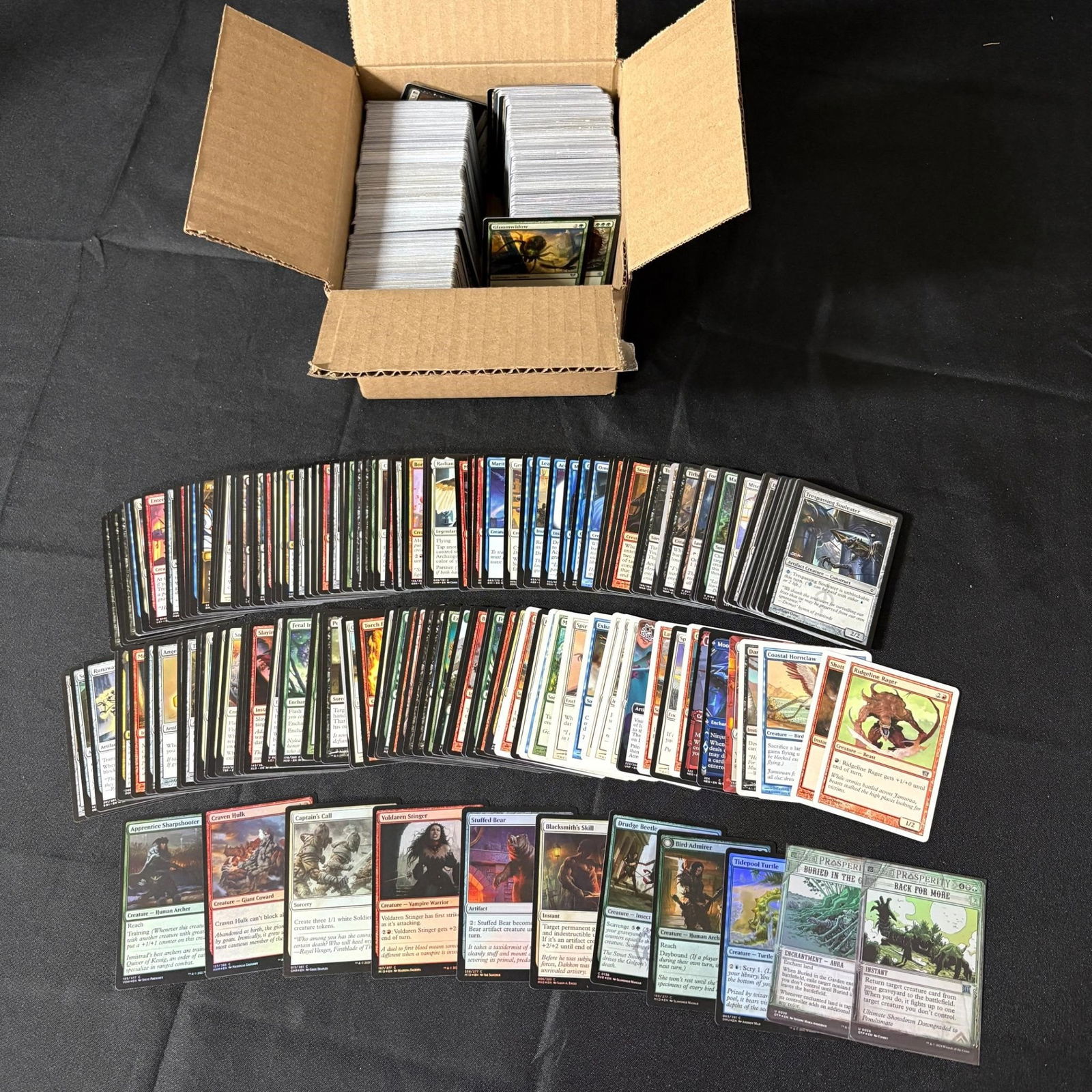 Large lot of Magic the Gathering Cards (1 of 5)