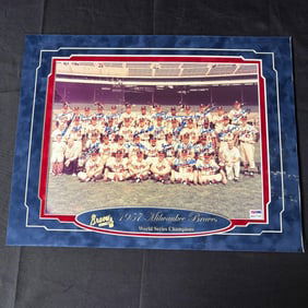 Hank Aaron, Spahn, Mathews + 20 Signatues PSA/DNA 57 Braves Photo